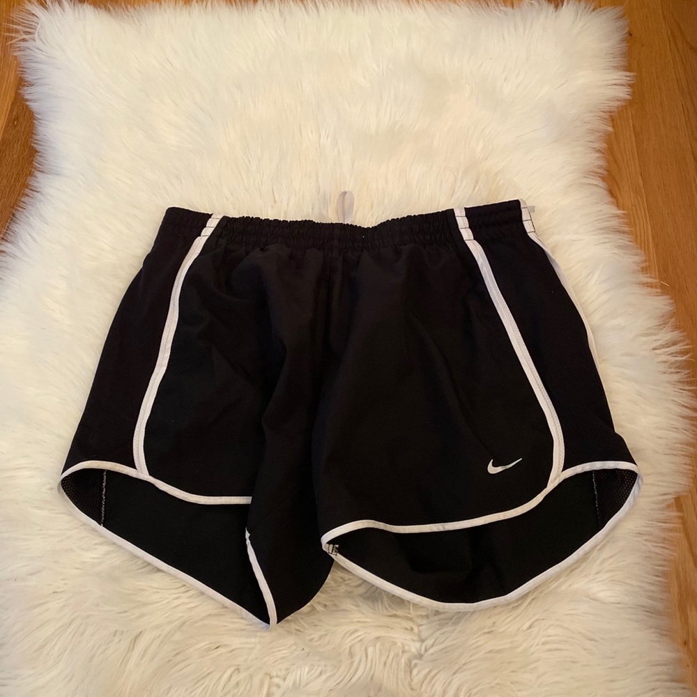 🛑🛑SOLD🛑🛑Nike Shorts